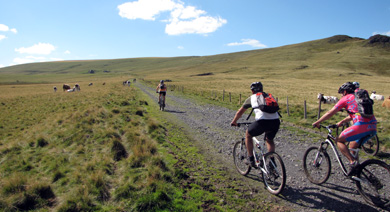 VTT entre le Lac de Guéry et la Banne d'Ordanche