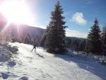 Ski de fond avec la Montagne de Bozat au fond