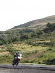 Motorrijder op Col de la Croix Saint Robert