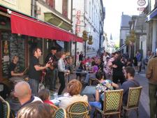 Muziek bij Chez Mimi / Le Petit Paris