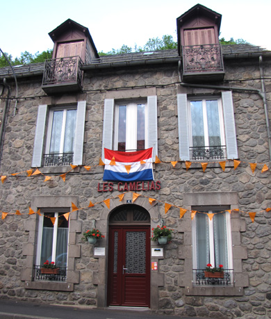 La façade des Camélias est prêt pour la Coupe du Monde 2010